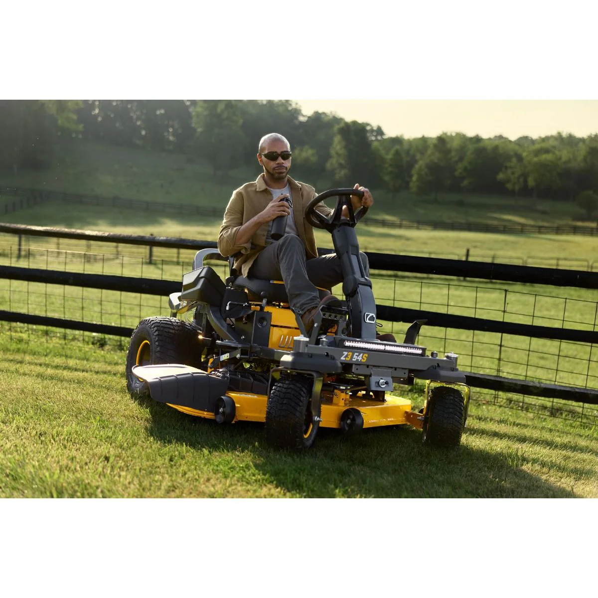 Cub Cadet Z3 54 S Zero Turn Mower - Zero turn agility and stable safe handling on slopes for challenging terrain. - Image 12
