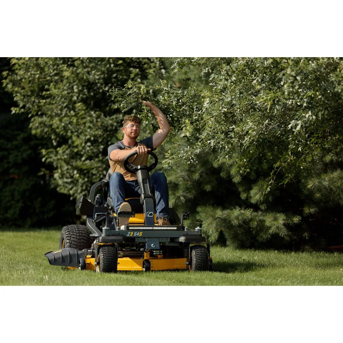 Cub Cadet Z3 54 S Zero Turn Mower - Zero turn agility and stable safe handling on slopes for challenging terrain. - Image 13