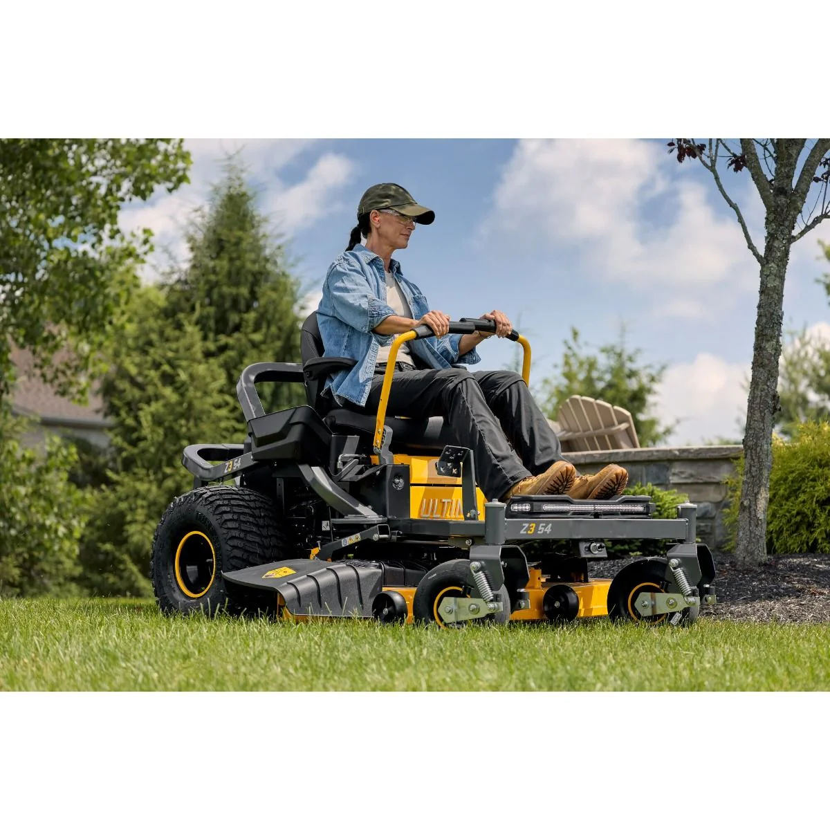 Cub Cadet Z3 54 Zero Turn Mower - User comfort is paramount with many clever ergonomic features built in. - Image 11
