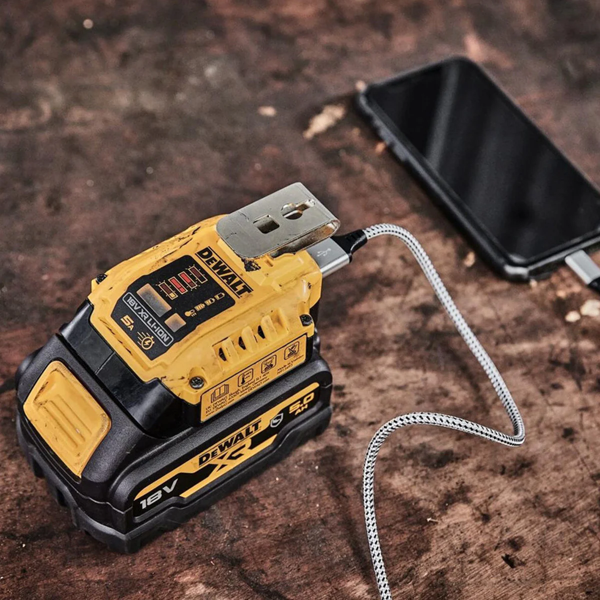 DeWALT 18V XR USB-C PD Charger Kit - Bi-directional USB PD, 100W, charges 18V batteries & powers USB devices - Image 4