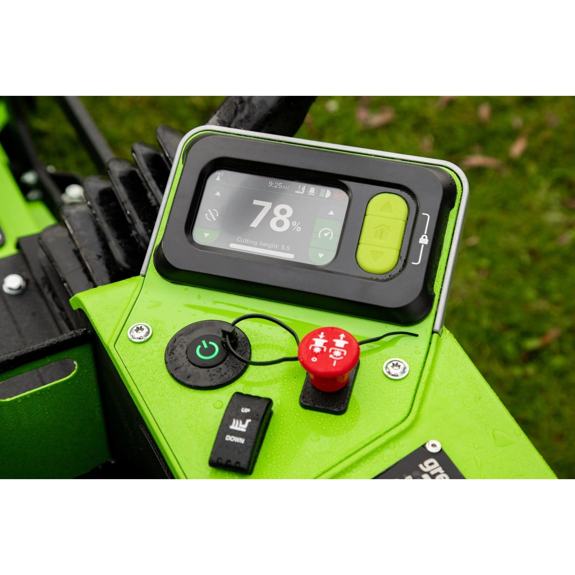 Greenworks OZ972R 82V OptimusZ 72'' Ride-On Zero Turn Mower (36kWh) [7405207AU] - Rear Discharge - Image 4