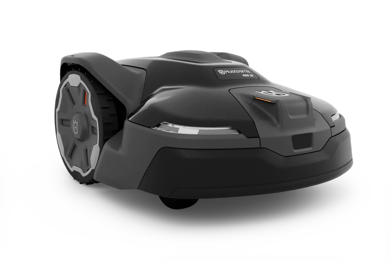 Husqvarna Automower® 420 iQ - More lawn, no limits – up to 1 acre / 4,000 m² capacity. - Image 7