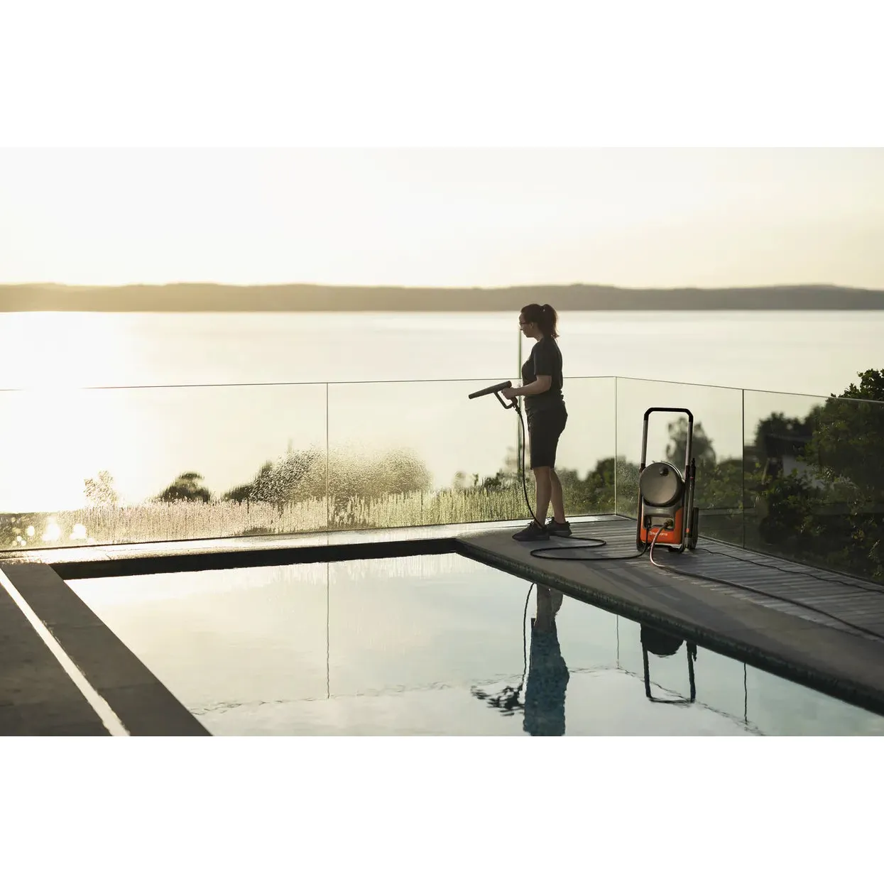 Husqvarna PW 370 - Demanding outdoor cleaning made easy and smart. - Image 4