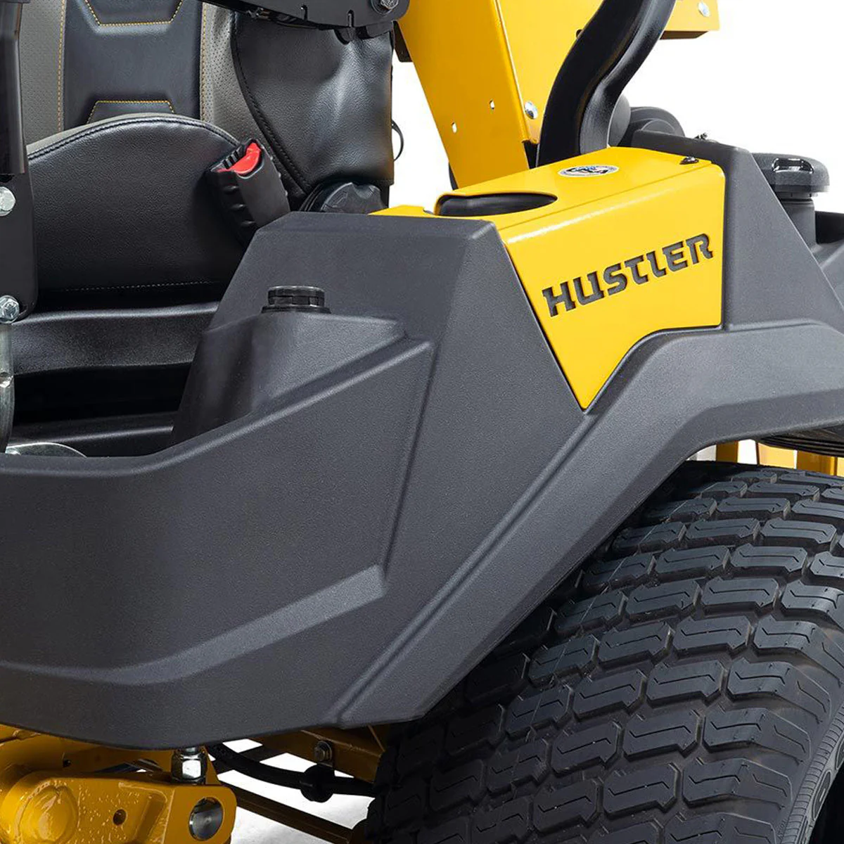 Hustler Super Z HyperDrive 72 RD Zero Turn Mower - Image 4