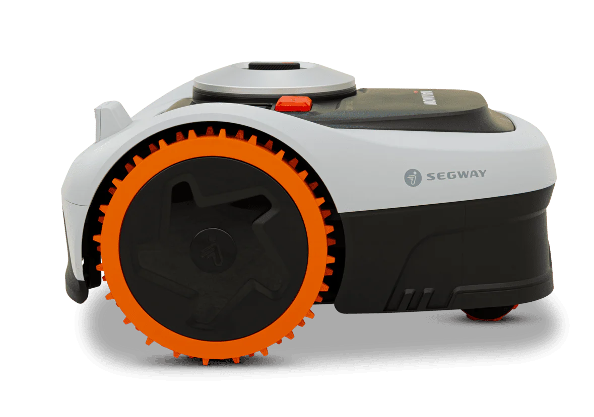 Segway Navimow i206 AWD - With VisionFence, 600 m2 Cutting Area, 2.55Ah Battery.