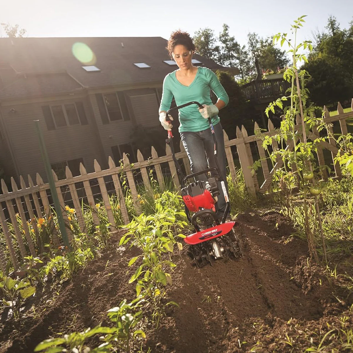 Troy-Bilt Tiller / Cultivator / Edger - Great value cultivator for the home garden. WITH FREE EDGER BLADE!! - Image 4