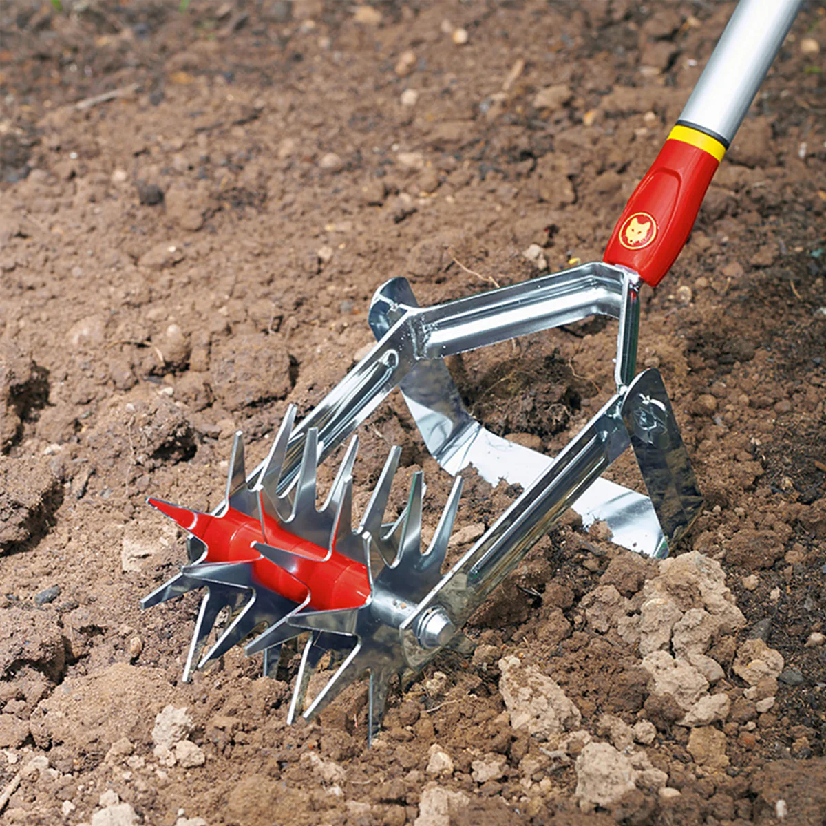 WOLF-Garten DA-S Garden Tiller - Pendulum weeder and soil cultivator in one - Image 2
